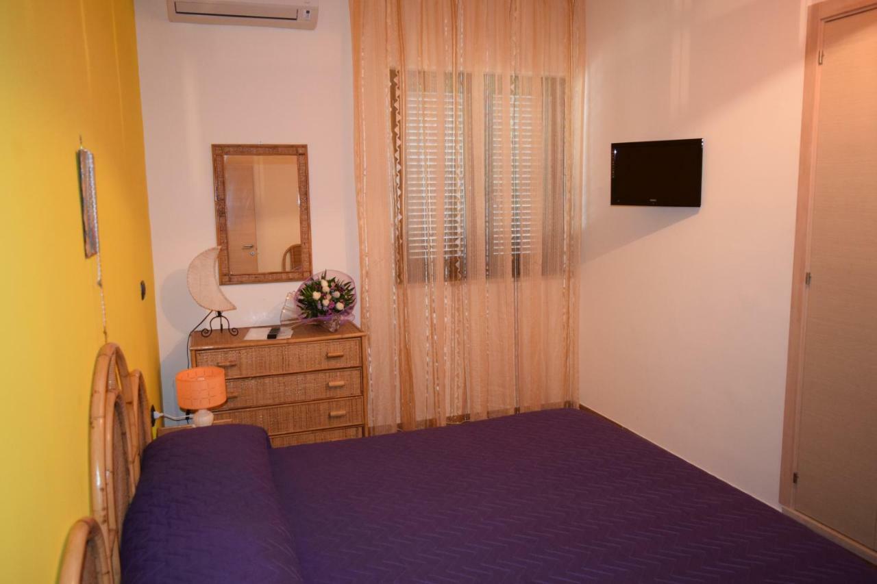 Bed and Breakfast Bed &Breakfast Pinetamare Castel Volturno Exterior foto