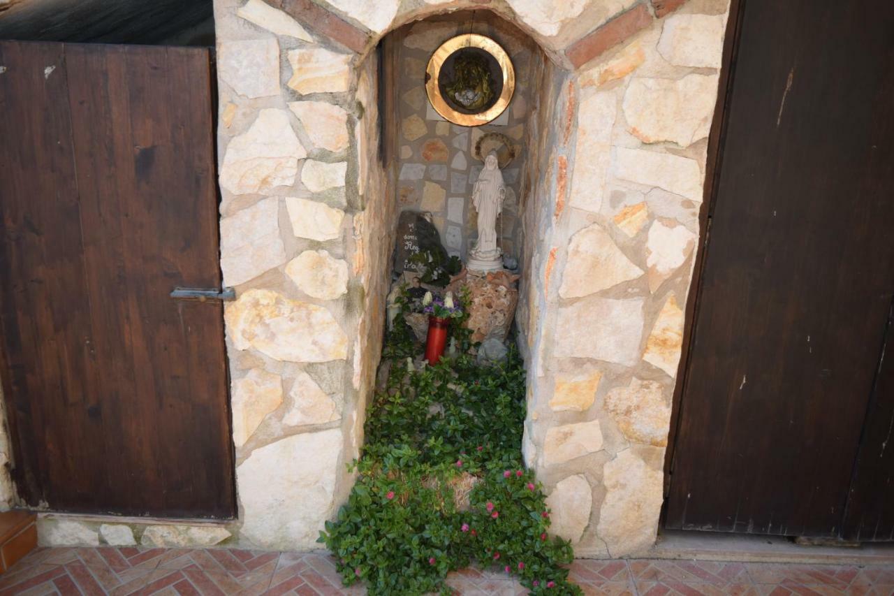 Bed and Breakfast Bed &Breakfast Pinetamare Castel Volturno Exterior foto
